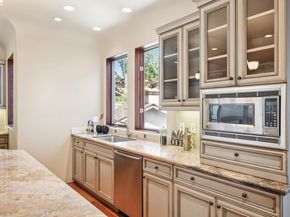 6611 Elverton Dr, Oakland CA 94611
