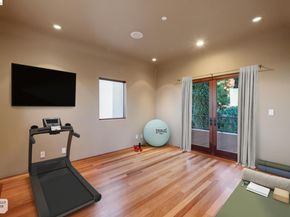 6611 Elverton Dr, Oakland CA 94611