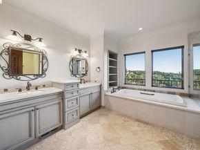 6611 Elverton Dr, Oakland CA 94611