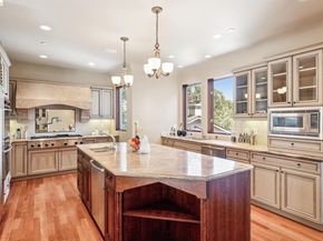 6611 Elverton Dr, Oakland CA 94611