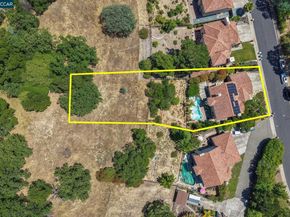 143 Mount Kennedy Dr, Martinez CA 94553