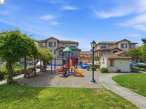 214 Carmel St, San Pablo CA 94806