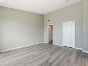 214 Carmel St, San Pablo CA 94806