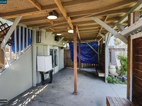 682 8Th St, Richmond CA 94801