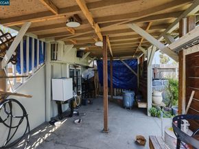682 8Th St, Richmond CA 94801