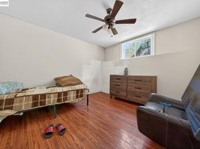 9012 Burr St, Oakland CA 94605