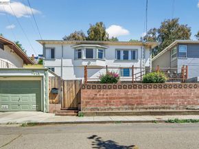 9012 Burr St, Oakland CA 94605