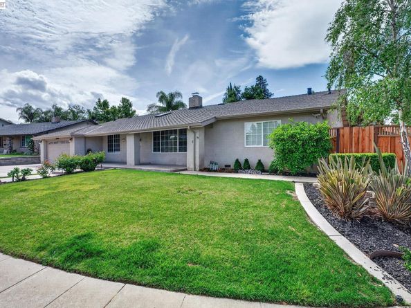1147 Lomitas Ave, Livermore CA 94550