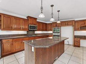 1147 Lomitas Ave, Livermore CA 94550