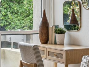 651 Oakland Ave 1F, Oakland CA 94611