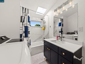 2517 Filbert St, Oakland CA 94607