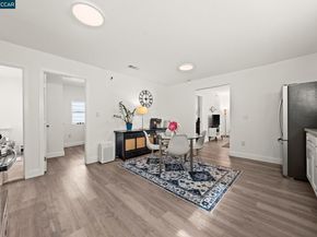 2517 Filbert St, Oakland CA 94607