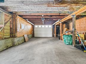 2517 Filbert St, Oakland CA 94607