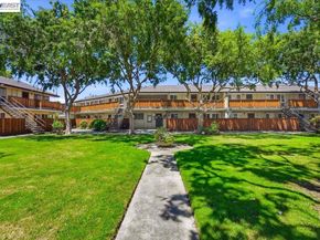 3033 Los Prados Street 230, San Mateo CA 94403