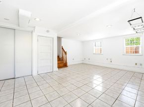 5814 Fleming Ave, Oakland CA 94605