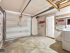 5814 Fleming Ave, Oakland CA 94605