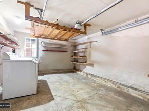 5814 Fleming Ave, Oakland CA 94605