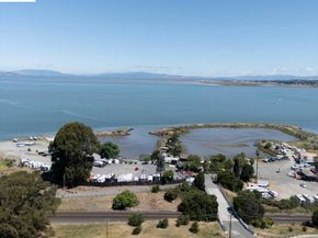 111 Garretson Ave, Rodeo CA 94572