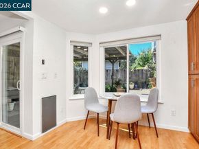 2246 Bridgeport Way, Martinez CA 94553
