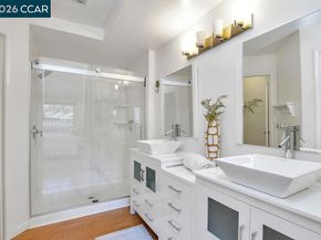 2246 Bridgeport Way, Martinez CA 94553