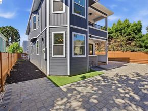 1026 54Th St, Oakland CA 94608