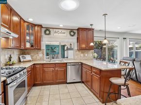 36874 Laurel St, Newark CA 94560