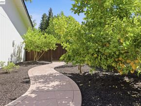 809 Contada Cir, Danville CA 94526