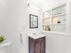 2832 Summit St, Oakland CA 94609