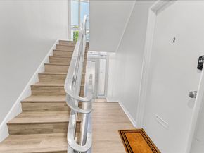 2832 Summit St, Oakland CA 94609