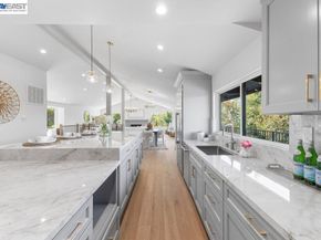 481 Montcrest Pl, Danville CA 94526