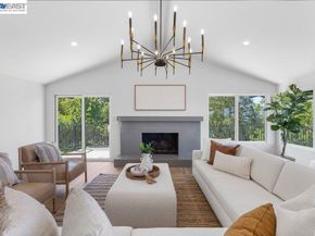 481 Montcrest Pl, Danville CA 94526