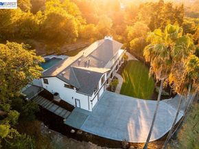 481 Montcrest Pl, Danville CA 94526