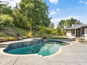 481 Montcrest Pl, Danville CA 94526