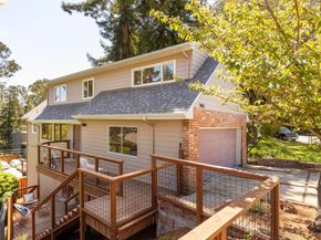 7403 Skyline Blvd, Oakland CA 94611
