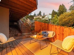 7403 Skyline Blvd, Oakland CA 94611