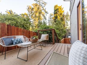 7403 Skyline Blvd, Oakland CA 94611