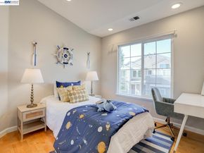 112 Camerota Way, Redwood City CA 94065