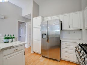 112 Camerota Way, Redwood City CA 94065