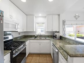 742 Cottage Ct, Mountain View CA 94043