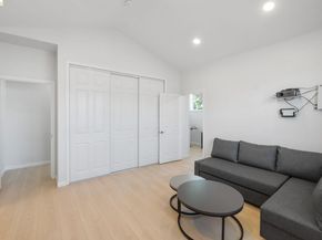 742 Cottage Ct, Mountain View CA 94043