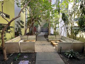 1253 Pine St, Oakland CA 94607