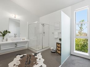 1253 Pine St, Oakland CA 94607