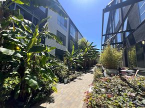 1253 Pine St, Oakland CA 94607