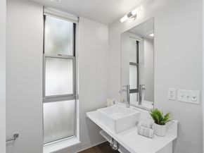 1253 Pine St, Oakland CA 94607