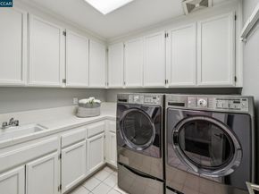 4075 Arbolado Drive, Walnut Creek CA 94598