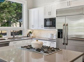 4075 Arbolado Drive, Walnut Creek CA 94598