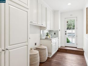 1089 Rahara Dr, Lafayette CA 94549