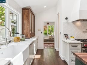 1089 Rahara Dr, Lafayette CA 94549