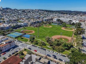 1490 Francisco St 2, San Francisco CA 94123