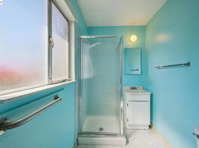 36113 La Salle Dr, Newark CA 94560